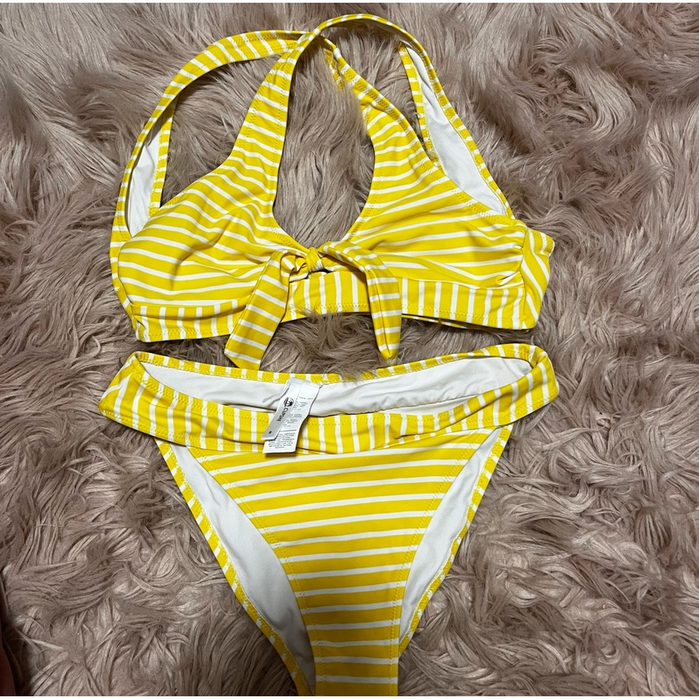 CUPSHE yellow bikini set size S